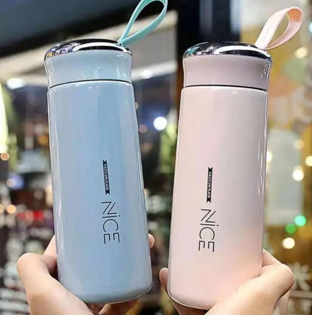 BPA-Free Eco-Friendly Water Bottle – Sustainable, Leak-Proof & Reusable (random colour)
