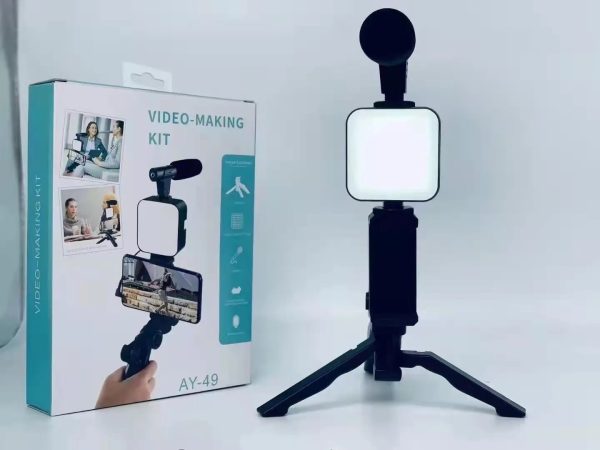 AY-49 Vlogger Video Making Kit | Microphone, LED Light, Mini Tripod & Mobile Holder