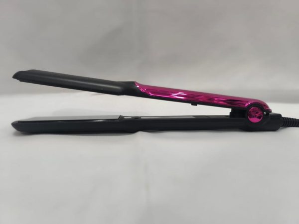 Remington Keratin Therapy Hair Straightener – Salon Smooth, Frizz-Free Hair | Keratin-Infused Plates