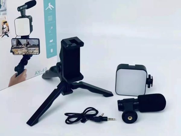 AY-49 Vlogger Video Making Kit | Microphone, LED Light, Mini Tripod & Mobile Holder