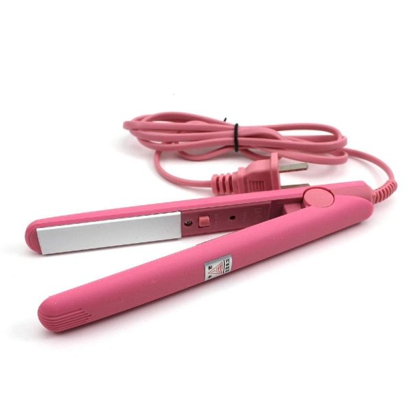 Mini Portable Hair Straightener – Travel-Sized, Fast Heat-Up | Frizz-Free Smoothing Anywhere